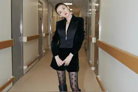 当宋祖儿穿上丝袜时，粉丝们都说：有气质的年轻女演员图片