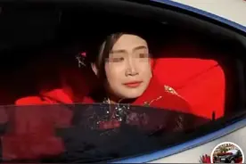 女子改嫁，说好的会带上女儿，但在结婚时没带，女子：先顾自己图片