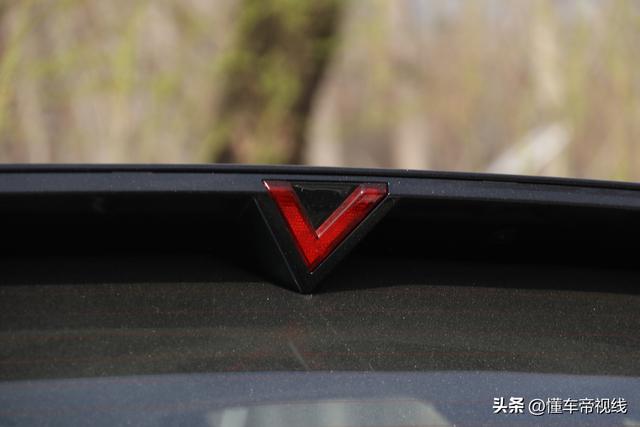 新车 | 售12.66万元起，1.5T+7DCT/配女王副驾，试驾新款启辰星