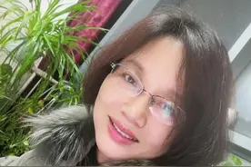 鲁迅的著作是一宝藏，在书丛里沾花惹草的我，原来就是一盲人图片