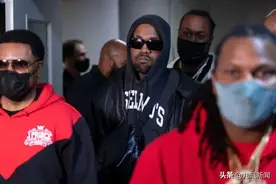 美国说唱巨星砍爷Kanye West因涉嫌殴打粉丝受到刑事调查图片
