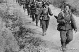 铁原阻击战，傅崇碧力挽狂澜，为何55年仅授少将？和180师有关图片