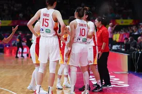 终结连冠+登顶！女篮夺冠四人成功臣，一人基本盘，一人雪中送炭图片