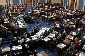 对乌援助或将停止！美国内讧彻底爆发，普京坐看一出好戏图片