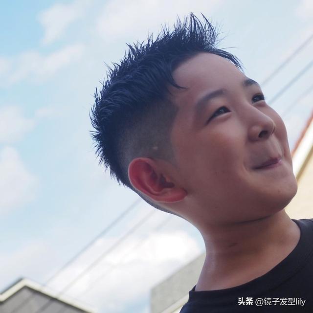 小男孩发型15款,又帅又精神,你儿子值得拥有