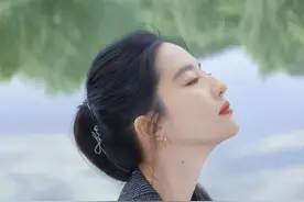 刘亦菲户外露营美照 没有技术全是美貌图片