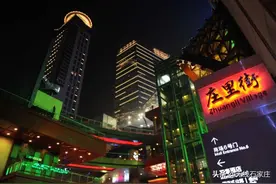 “石家庄市十大特色商业街区”展播——勒泰庄里街图片