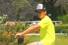 何家劲戴廉价帽子骑行，63岁仍然活力满满，吃饭只有一个菜真节俭图片