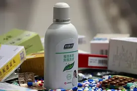 内幕惊人！打情色擦边球的妇炎洁，把消费者当“韭菜”？图片