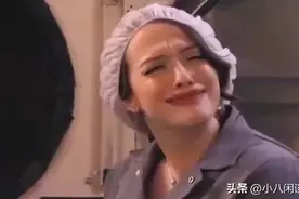 网友“巧妙”解开电车难题图片