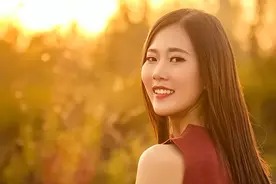 女性到了45岁，体重多少比较合适？对比一下，也许你不需要减肥图片