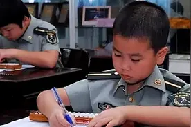 11年，河南8岁神童被军校录取，如今从珠心算部队退役赴国外深造图片