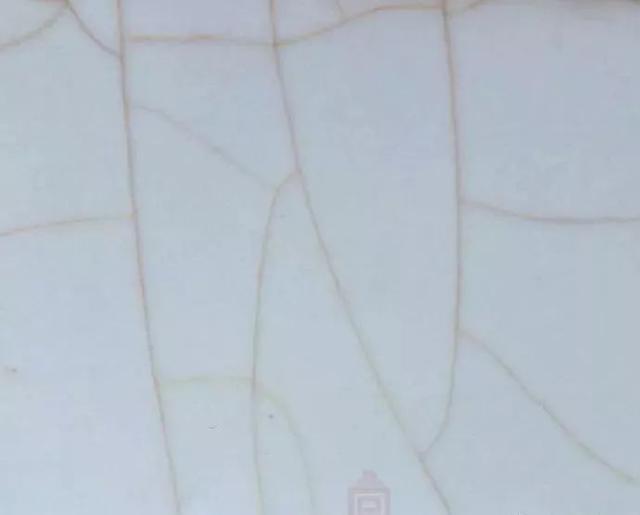 鱼鳞开片图片