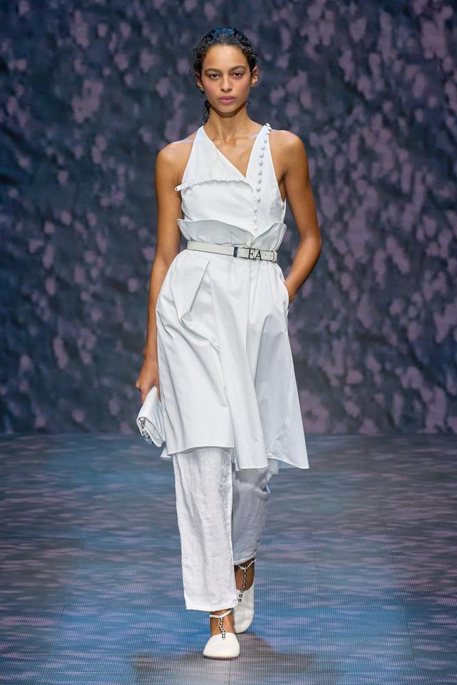 ������Armani2023����ϵ�н���������������Ϊ�������