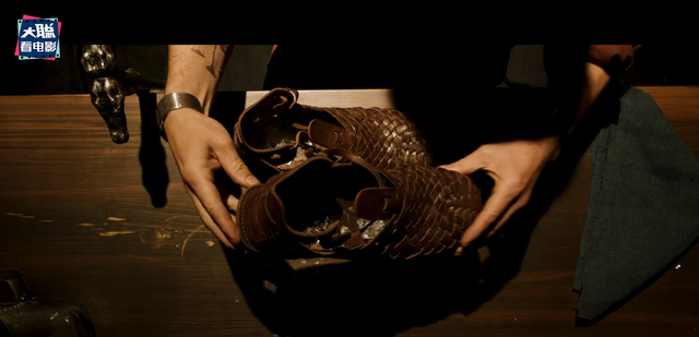 《月光骑士》第1集彩蛋详解！影片隐藏的一次过说清楚