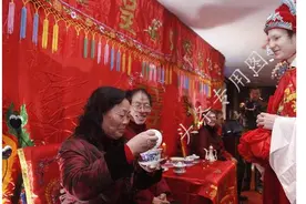 给儿媳妇一万旅游，听到亲家对儿媳妇的叮嘱，我决定对自己好一些图片
