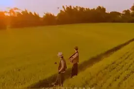 B站网友在他面前彻底不装了图片