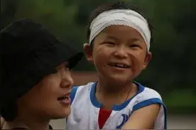 08年，地震中救下全班的林浩，立志考清华建出防震房子，实现了吗图片