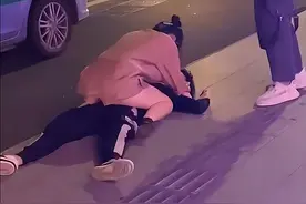 小伙坐电梯被强吻，事后告白并原谅，能免除女子的违法责任吗？图片