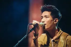 曾让湖南卫视颜面尽失 陈楚生被索赔227亿图片