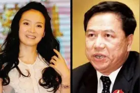跪着给婆婆洗脚，被继子掌掴儿子嫌弃，豪门26年，王艳得到了什么图片