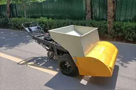 带您近距离了解小型沥青摊铺机图片