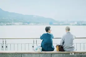 家中的亲人自私自利，毫无亲情，做好这4点，你就赢了图片