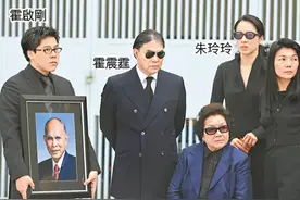 霍英东独尊大房：一生不与二房三房子女合影，多数财产留给吕艳妮图片