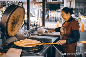 充满人间烟火气的文案丨冬日暖阳，好日常在，人间烟火，谁能不爱图片