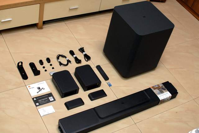 JBL Bar 1300X ：新一代天空音，强的不止氛围感，还有更多玩法