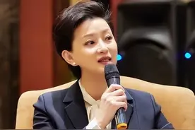 前央视女神杨澜，真没嫁对人？图片