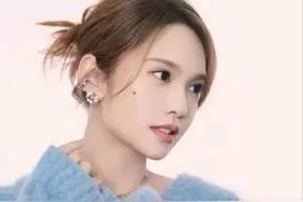 脸上这3处有“痣”的女人，属于天生的美人，看着气质高级还精致图片