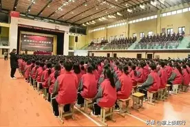 娄底楚怡职业学校“悦读新时代 逐梦新征程”楚怡读书行动启动图片