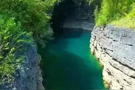 中国最长的地下河你知道是哪里吗？图片