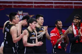 刘志轩成为辽宁离队第一人，退役将出任青年队教练，杨鸣没看错人图片