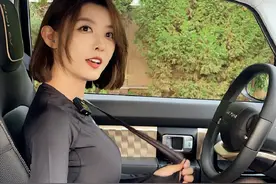 聂小雨转型在模仿痞幼？钓鱼玩车炒CP穿瑜伽裤，网友直言她变了图片