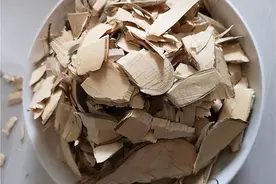 中医治疗结肠癌验方——健脾，养血，解毒，抗癌图片