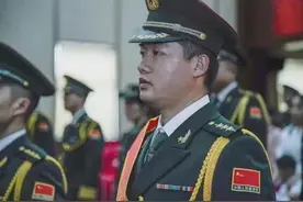 为何每一次自主干部的退役金调整，都会让人纠结和担心呢？图片