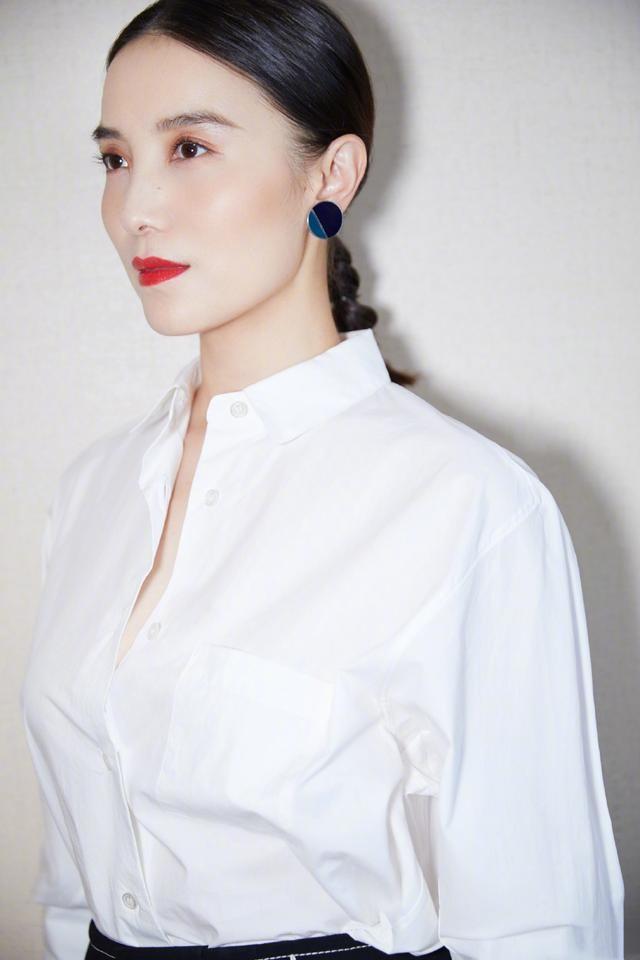 小宋佳简历 资料个人 老公,"性情女神"小宋佳快意情史,与她爱的四个