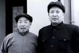 军队级别是副兵团级的开国上将有19名，其中四人最突出，他们是谁图片