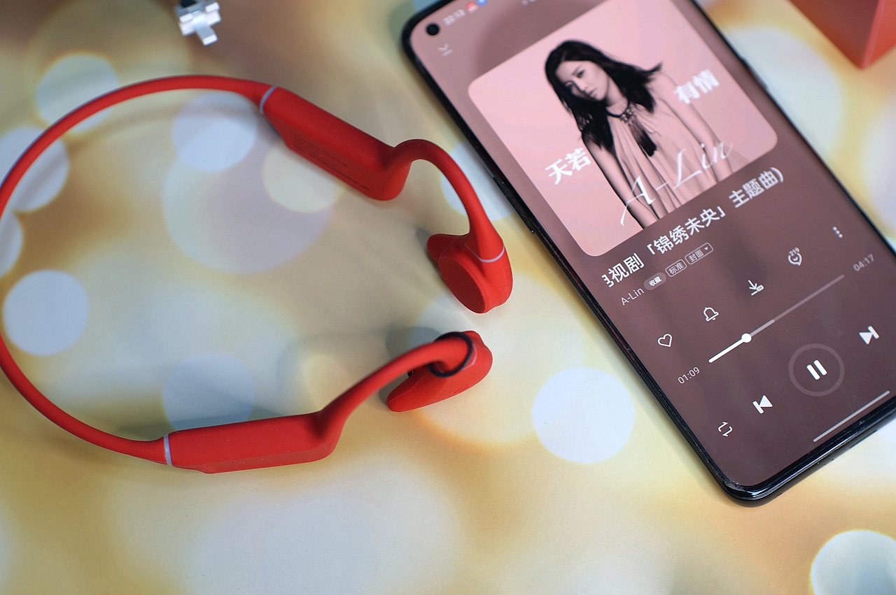 明星同款可以泡泳池的耳机不想试试吗