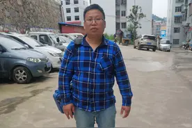 今天安装两个热水器 收200元被用户投诉了 安装真的太难了图片