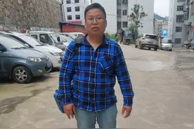 今天安装两个热水器 收200元被用户投诉了 安装真的太难了图片