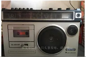 500块在旧货市场买了两台三洋录音机，买完就觉得自己有点250图片
