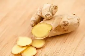 生姜、干姜、炮姜、姜炭，到底有什么区别？图片