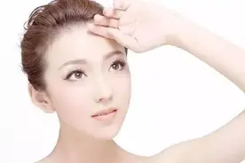 维生素E和它在一起涂脸，皱纹斑点都没了，皮肤光滑白嫩图片