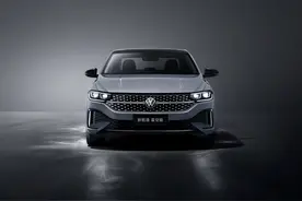 纠结朗逸和速腾？一文教你这么买！图片