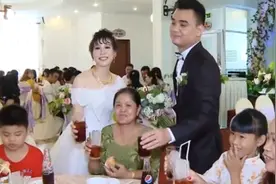 越南媳妇远嫁广西农村，丈夫没房没车没钱，丈母娘借钱还给买房图片