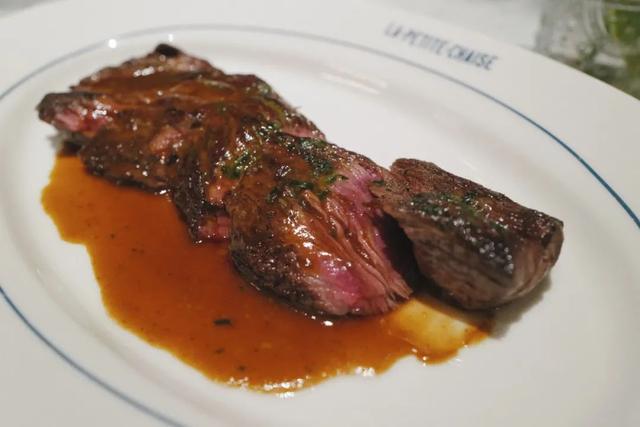 酒店花胶汤多少钱一碗 2025年酒店花胶汤的做法大全