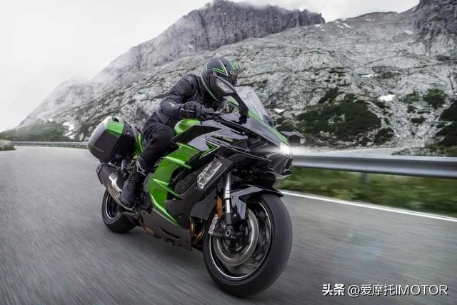 川崎发布2023款 H2街车 、H2旅行版和ZX-10R KRT版本